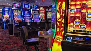 BOZ138 unduh APK Android iOS tampilan antarmuka game slot live casino mobile